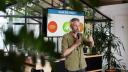 Bart Hufen doet presentatie bij Unc Inc van BrandNewGame