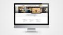 Desktop mockup met interface van een website